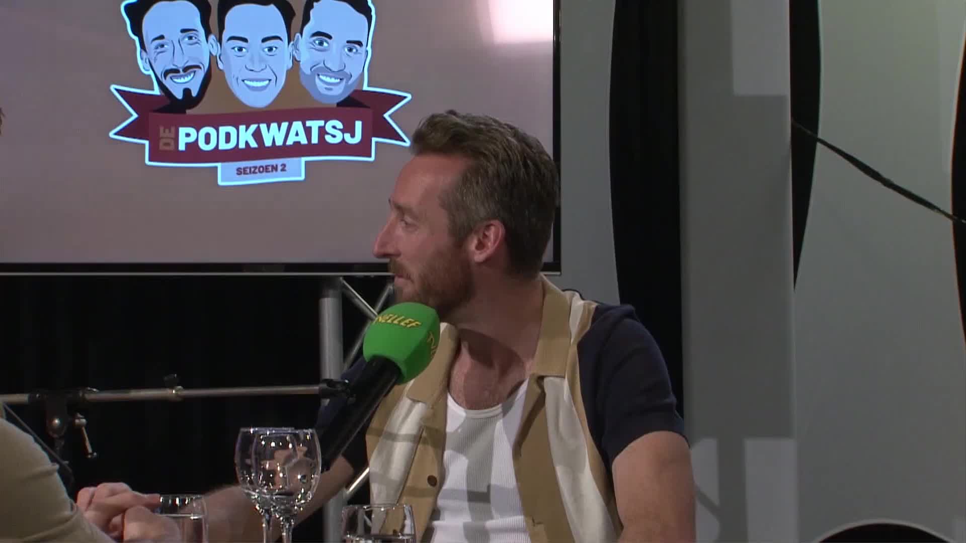 Afl 15  'Dit is de perfecte bucketlist samenloop van omstandigheden!'