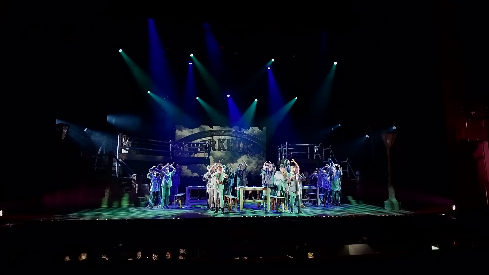 Valuasmusical 'Oliver' in premiere